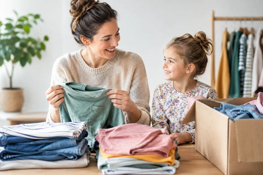 Kinderkleidung nachhaltig weitergeben ohne Stress