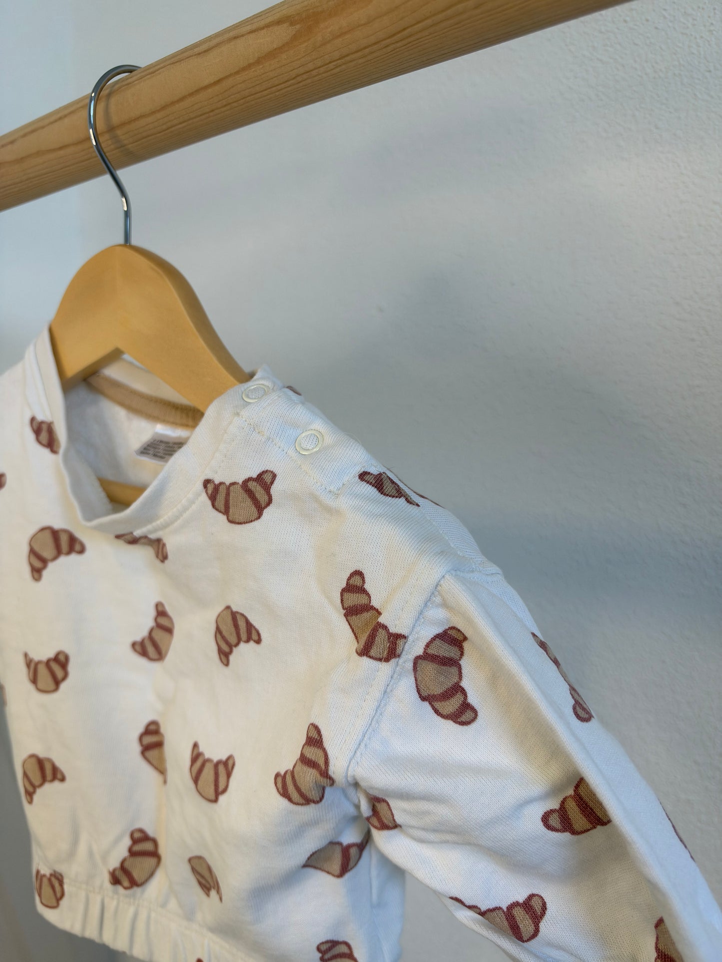 Pullover mit Croissant Muster - Gr. 62 - Ergee